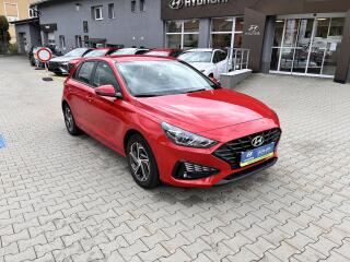 Hyundai i30 1.5DPi 81kW COMFORT 16.000km!!