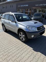 Toyota RAV4 D-4D 85kW 4x4,TA�N� ZA��ZEN�