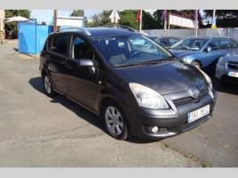 Toyota Corolla Verso 2.2 D-4D,R,2.Maj.Servis.kn.