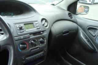 Toyota Yaris (2005) 1.0 VVT-i, Klima, Pojízdné ! - náhled 20