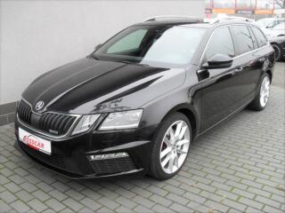 �koda Octavia 2.0 RS 4x4 DSG LED Panoram DPH