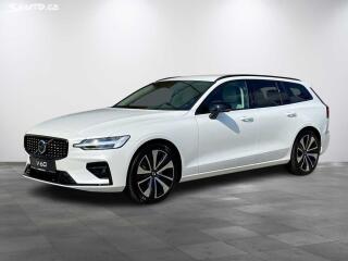 Volvo V60 PLUS B4