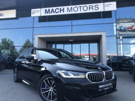 BMW 530xd Touring Zruka TOP