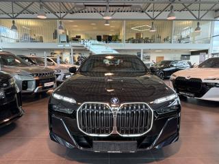 BMW 750e TV Executive Seating 