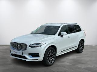Volvo XC90 T8 Plus, REZERVACE