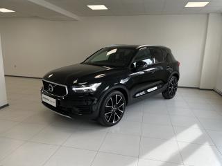 Volvo XC40 D3 AWD MOMENTUM