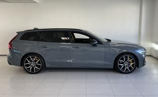 Volvo V60 T8 POLESTAR ENGINEERED