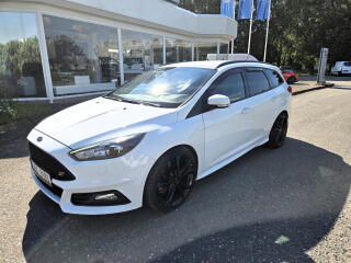 Ford Focus ST kombi 184kw