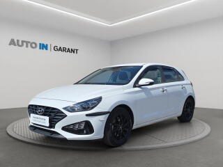 Hyundai i30 Comfort 1.5i 81kw, serv. kniha