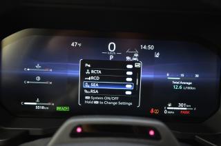 Toyota Land Cruiser (2025) 2.4 iForce MAX / ČR (Dajbych) - náhled 36