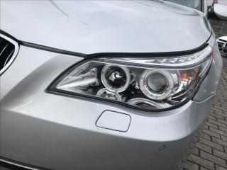 BMW Řada 5 2,0 520d Touring - náhled 9