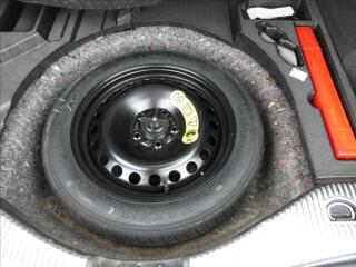 Ford Mondeo 2,0 TDCi 110kW automat,navigac - náhled 21