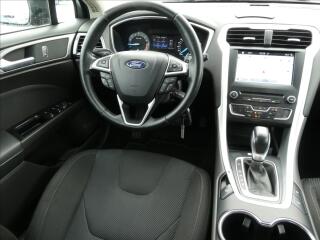 Ford Mondeo 2,0 TDCi 110kW automat,navigac - náhled 22
