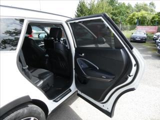 Hyundai Grand Santa Fe 2,2 CRDi 7.míst,AWD,2x kola,ČR - náhled 30