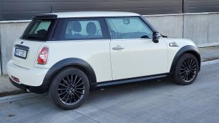 Mini One 1,6i 72 KW - náhled 7
