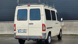 Mercedes-Benz Sprinter (2002) 2,7 CDI 115 KW 9 MÍST - náhled 12