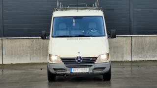 Mercedes-Benz Sprinter (2002) 2,7 CDI 115 KW 9 MÍST - náhled 2