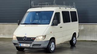 Mercedes-Benz Sprinter (2002) 2,7 CDI 115 KW 9 MÍST - náhled 3