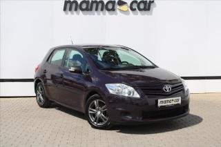 Toyota Auris 1.6i 97KW SERVIS.KNIHA R