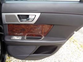 Jaguar XF 3,0D 155kW Luxury Auto - náhled 28