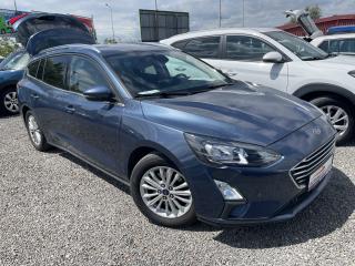 Ford Focus 1.5 TDCi TITANIUM-NAVI dph R!