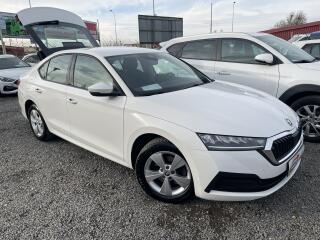 �koda Octavia 2.0 TDi 85kW Act Aut. klima �R