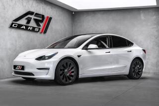 Tesla Model 3 Dual Motor Performance