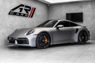Porsche Turbo S, Akrapovi�