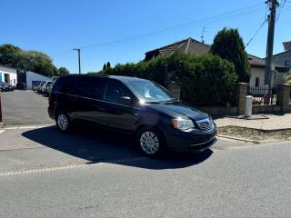 Chrysler Town & Country 3.6 Navi Stown Go RT Ke 2012