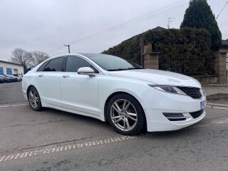 Lincoln MKZ 3.7V6 LPG Sunroof 4x4 2016