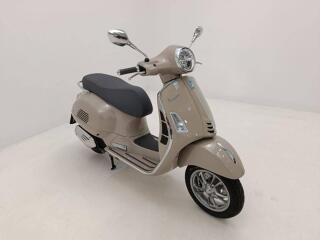 Vespa GTS 125 E5+ Beige Avvolegente 2025