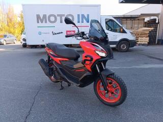 Aprilia SR GT 200 ABS Raceway Red