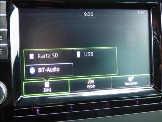 Škoda Rapid 1,4 TSI DSG,92kW,koupeno ČR,se - náhled 28