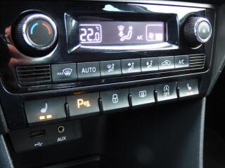 Škoda Rapid 1,4 TSI DSG,92kW,koupeno ČR,se - náhled 39