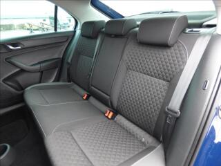 Škoda Rapid 1,4 TSI DSG,92kW,koupeno ČR,se - náhled 43
