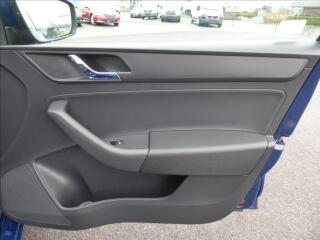 Škoda Rapid 1,4 TSI DSG,92kW,koupeno ČR,se - náhled 49