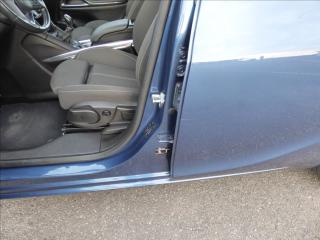 Opel Zafira 2,0 CDTi,LED,7míst,125kW,Nav,s - náhled 60