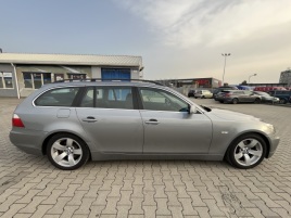 BMW Řada 5 (2005) Kombi 530 D - náhled 5