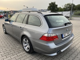 BMW Řada 5 (2005) Kombi 530 D - náhled 7