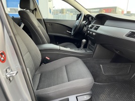 BMW Řada 5 (2005) Kombi 530 D - náhled 9