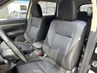 Mitsubishi Outlander 2,0i 16V/110kW - náhled 12