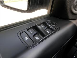 Land Rover Freelander 2,2 TD4, 4x4, Autom. Navi, Taž - náhled 26