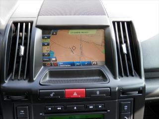 Land Rover Freelander 2,2 TD4, 4x4, Autom. Navi, Taž - náhled 19