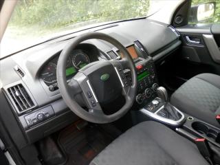 Land Rover Freelander 2,2 TD4, 4x4, Autom. Navi, Taž - náhled 12