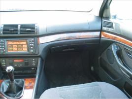 BMW Řada 5 2,2 i V6 E39 520i TOURING, - náhled 32