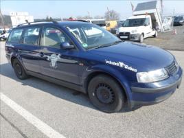 Volkswagen Passat 1,6 Bez dokladů !!! - náhled 10