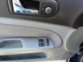 Volkswagen Passat 1,6 Bez dokladů !!! - náhled 30