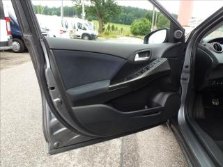 Honda Civic 1,8 V-TECH nová STK pakr kamer - náhled 14