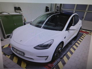 Tesla Model 3 LONG RANGE DUAL MOTOR  366kw