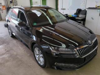 koda Superb Combi 2.0TDi,DSG,110kw,17ALU